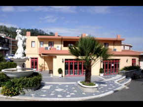 Hotel Castelmonardo